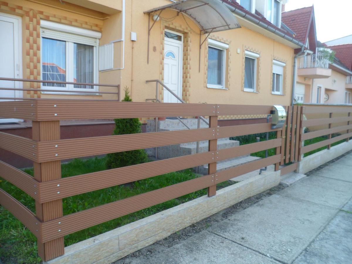 Hotel Makai Apartman Hajdúszoboszló Exterior foto